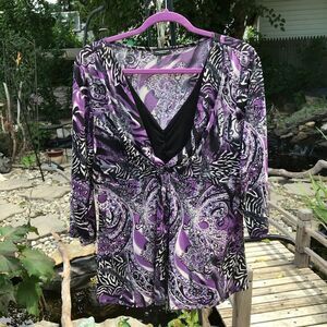 Purple and Black Paisley Pattern V-neck Tunic